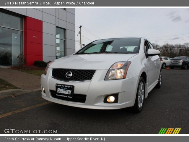 2010 Nissan Sentra 2.0 SR in Aspen White