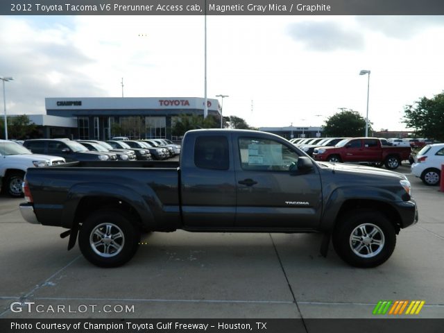 2012 Toyota Tacoma V6 Prerunner Access cab in Magnetic Gray Mica