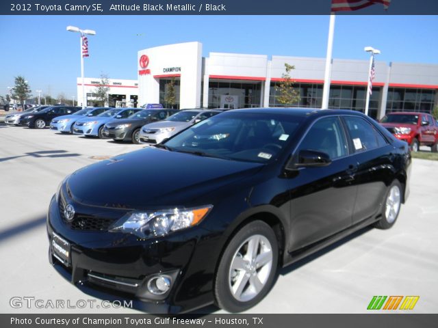 2012 Toyota Camry SE in Attitude Black Metallic