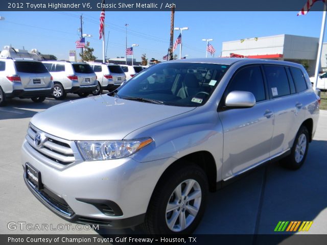 2012 Toyota Highlander V6 in Classic Silver Metallic