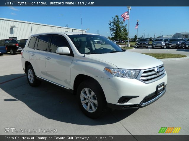 2012 Toyota Highlander  in Blizzard White Pearl