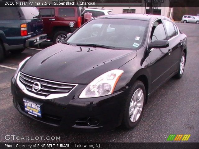 2010 Nissan Altima 2.5 S in Super Black