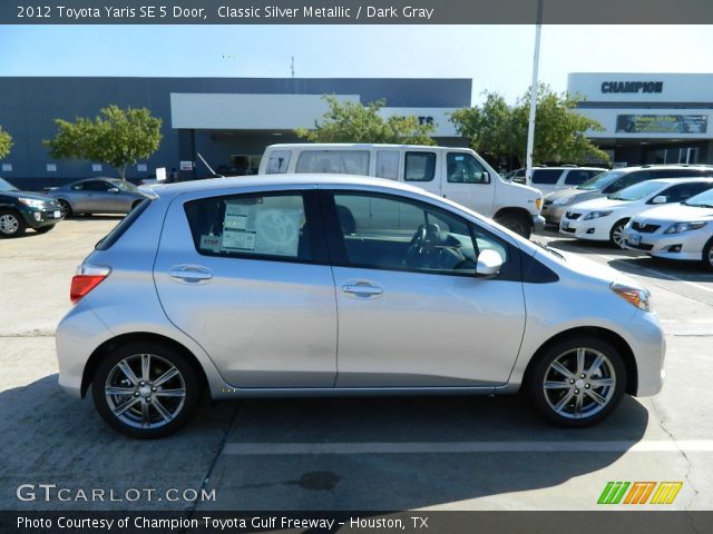 2012 Toyota Yaris SE 5 Door in Classic Silver Metallic