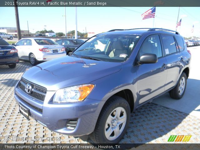 2011 Toyota RAV4 I4 in Pacific Blue Metallic