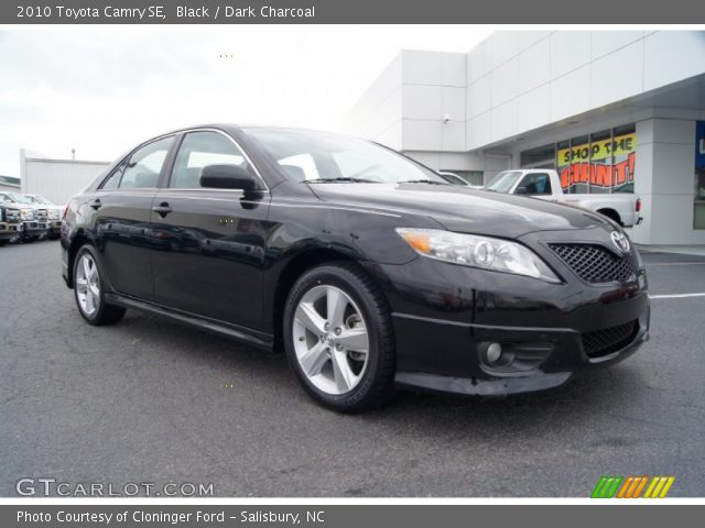 2010 Toyota Camry SE in Black