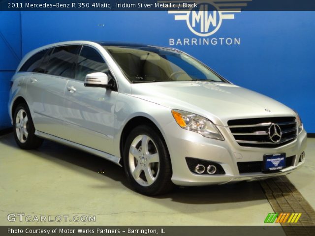 2011 Mercedes-Benz R 350 4Matic in Iridium Silver Metallic