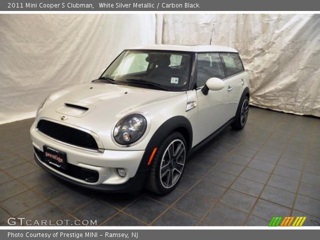 2011 Mini Cooper S Clubman in White Silver Metallic
