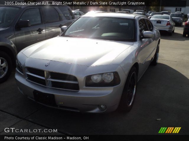 2006 Dodge Charger R/T in Bright Silver Metallic