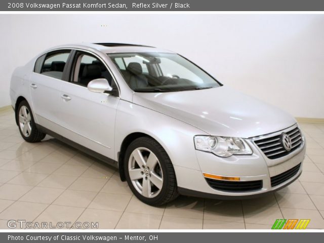 2008 Volkswagen Passat Komfort Sedan in Reflex Silver