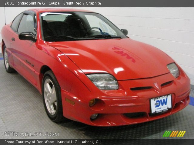 2001 Pontiac Sunfire GT Coupe in Bright Red