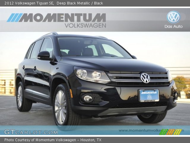 2012 Volkswagen Tiguan SE in Deep Black Metallic