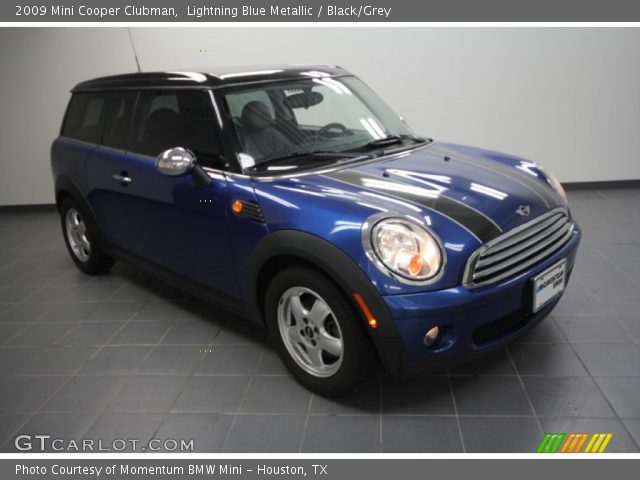 2009 Mini Cooper Clubman in Lightning Blue Metallic