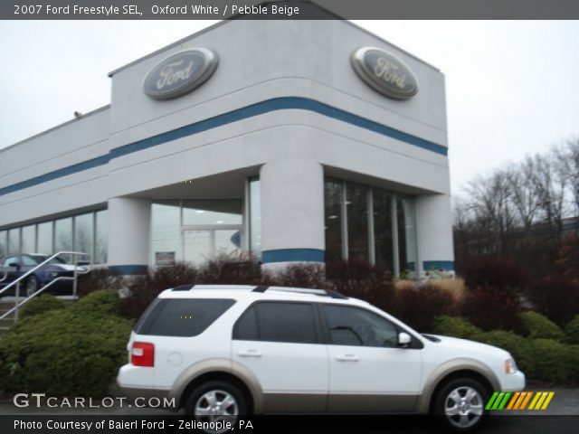 2007 Ford Freestyle SEL in Oxford White