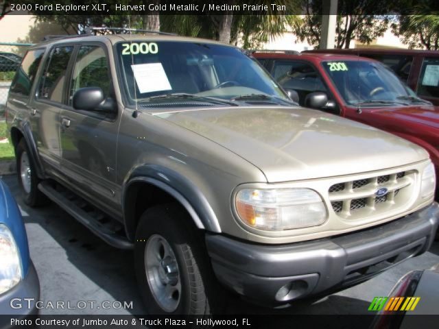 2000 Ford Explorer XLT in Harvest Gold Metallic