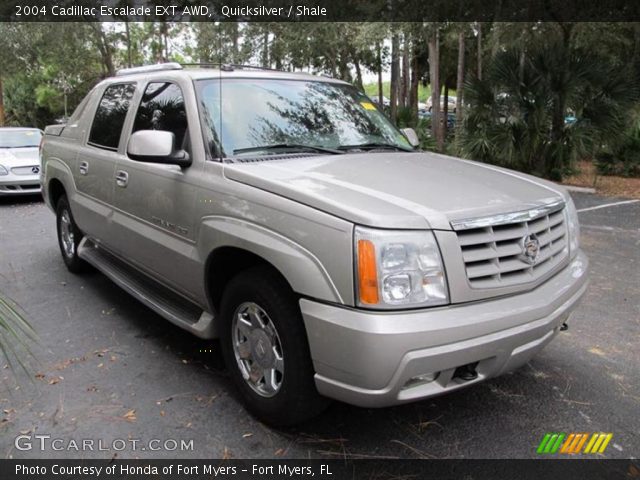 2004 Cadillac Escalade EXT AWD in Quicksilver