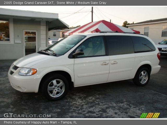 2005 Dodge Grand Caravan SXT in Stone White