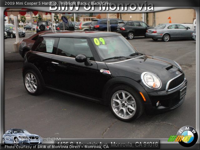 2009 Mini Cooper S Hardtop in Midnight Black
