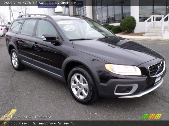 2009 Volvo XC70 3.2 AWD in Black