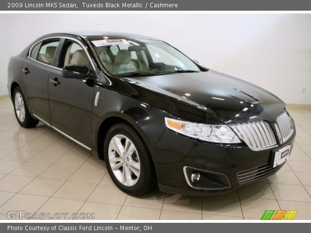 2009 Lincoln MKS Sedan in Tuxedo Black Metallic