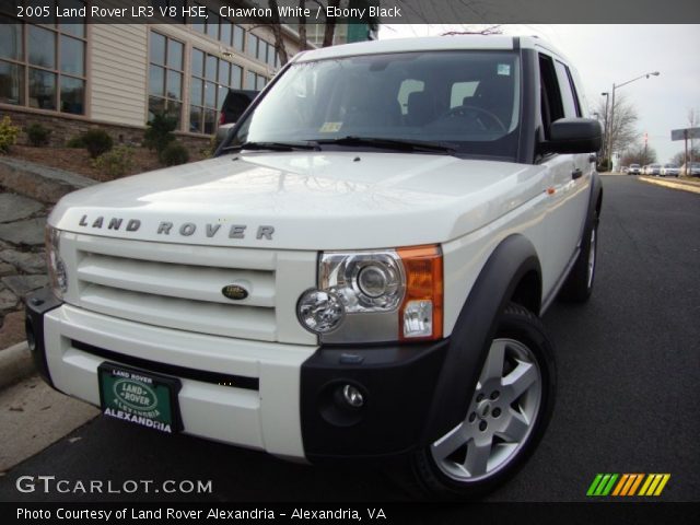 2005 Land Rover LR3 V8 HSE in Chawton White