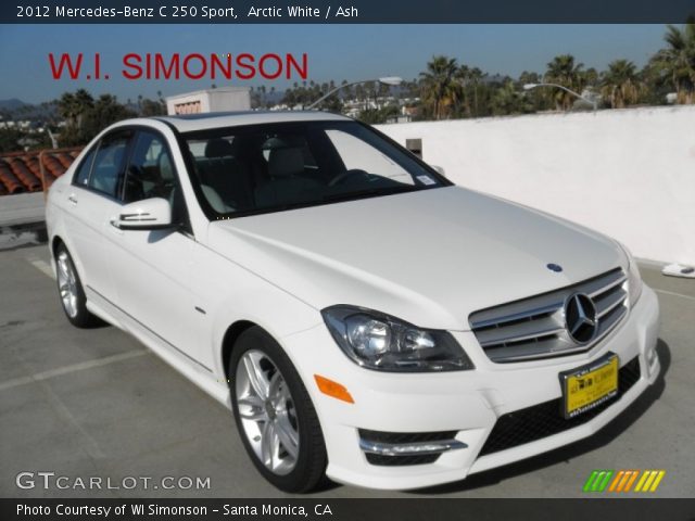 2012 Mercedes-Benz C 250 Sport in Arctic White