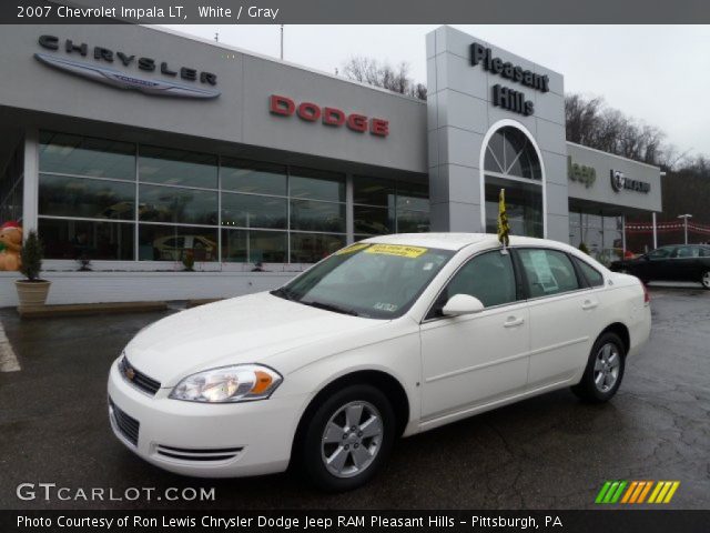 2007 Chevrolet Impala LT in White