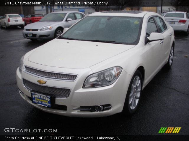 2011 Chevrolet Malibu LTZ in White Diamond Tricoat