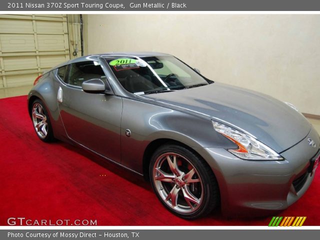 2011 Nissan 370z gun metallic