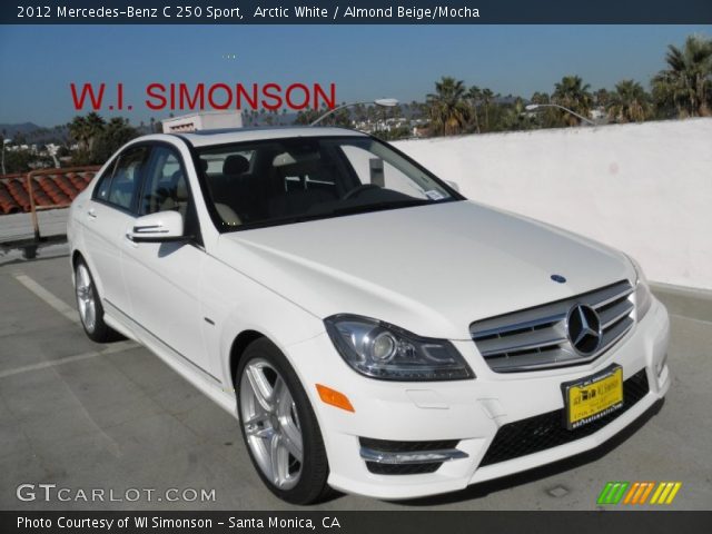 2012 Mercedes-Benz C 250 Sport in Arctic White