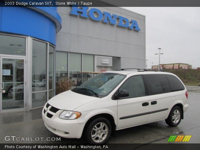 2003 Dodge Caravan SXT in Stone White