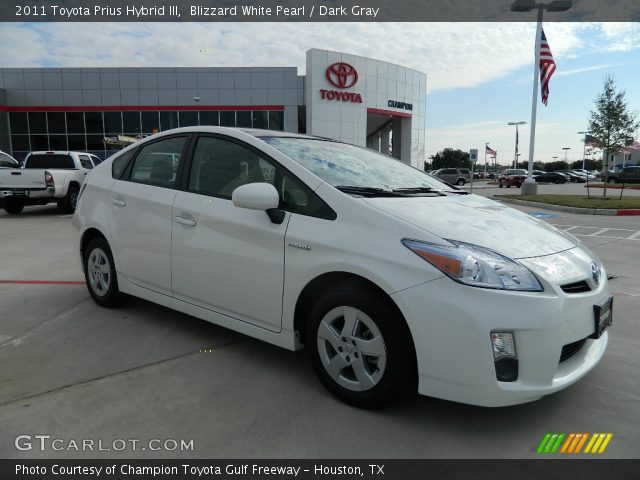 2011 Toyota Prius Hybrid III in Blizzard White Pearl