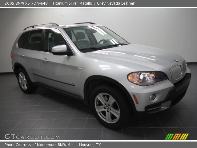 2009 BMW X5 xDrive48i in Titanium Silver Metallic