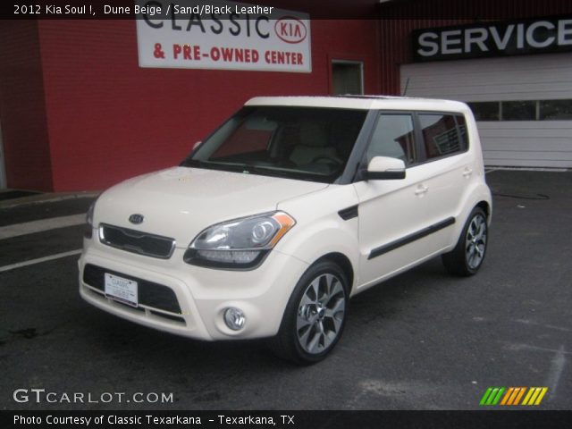 2012 Kia Soul ! in Dune Beige