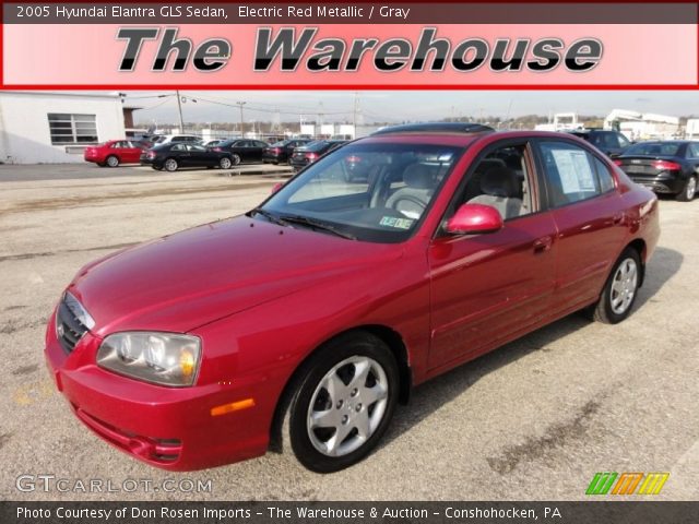 2005 Hyundai Elantra GLS Sedan in Electric Red Metallic