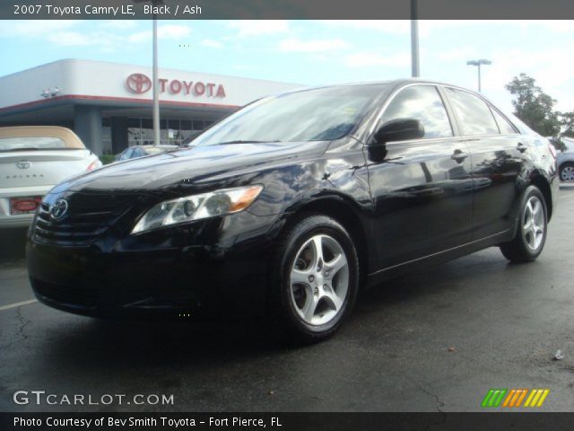 2007 Toyota Camry LE in Black