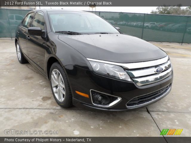 2012 Ford Fusion SEL in Tuxedo Black Metallic