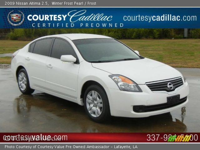 2009 Nissan Altima 2.5 in Winter Frost Pearl