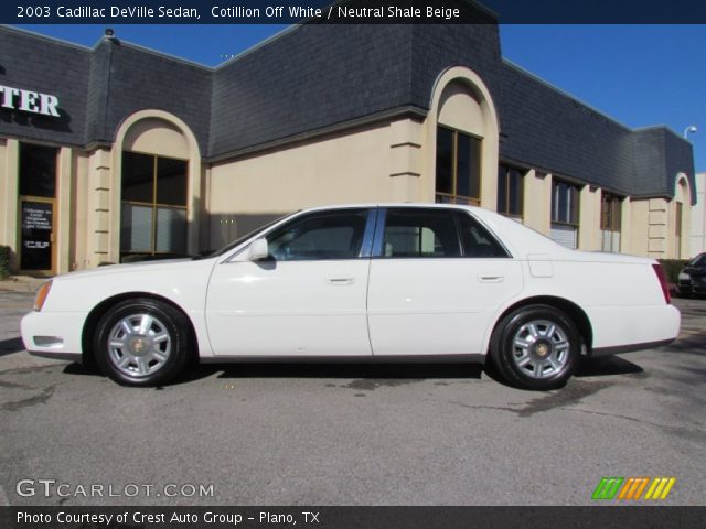 2003 Cadillac DeVille Sedan in Cotillion Off White