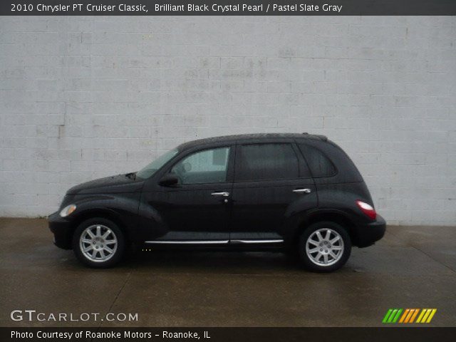 2010 Chrysler PT Cruiser Classic in Brilliant Black Crystal Pearl