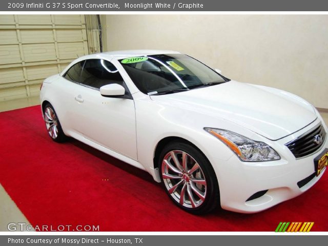 2009 Infiniti G 37 S Sport Convertible in Moonlight White