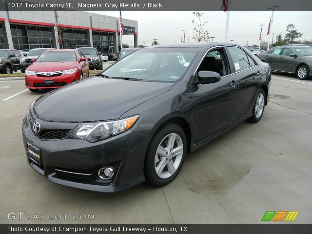2012 Toyota Camry SE in Magnetic Gray Metallic