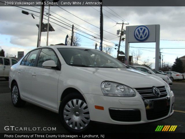 2009 Volkswagen Jetta S Sedan in Candy White