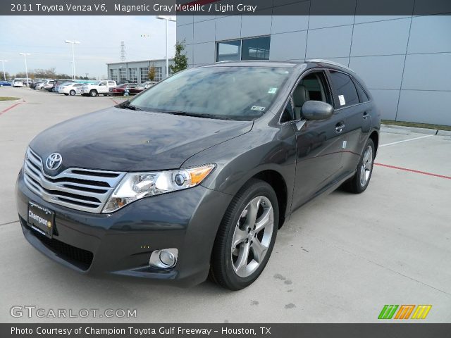 2011 Toyota Venza V6 in Magnetic Gray Metallic