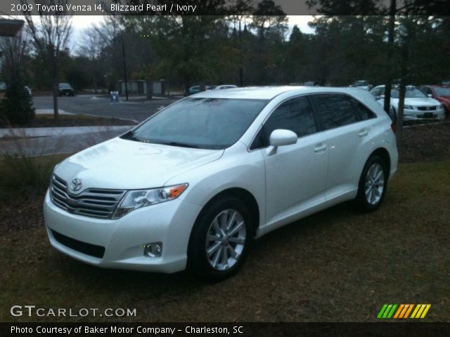2009 Toyota Venza I4 in Blizzard Pearl
