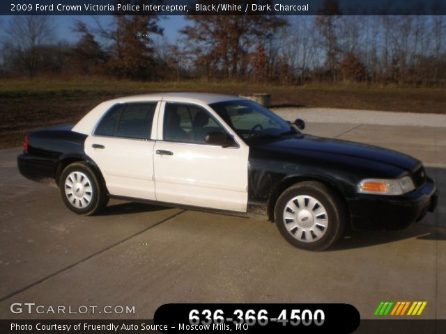 2009 Ford Crown Victoria Police Interceptor in Black/White