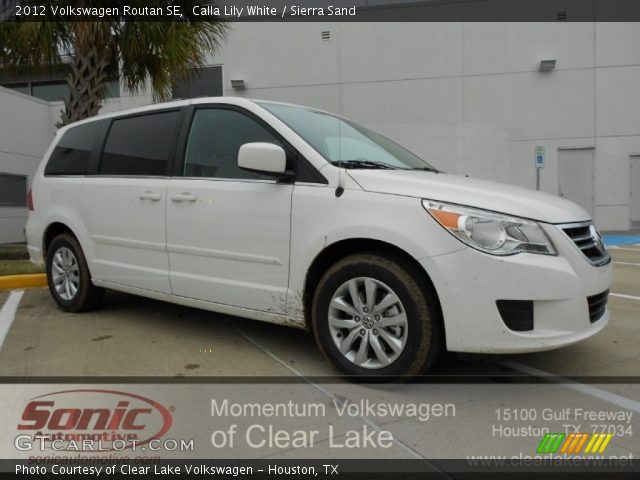 2012 Volkswagen Routan SE in Calla Lily White