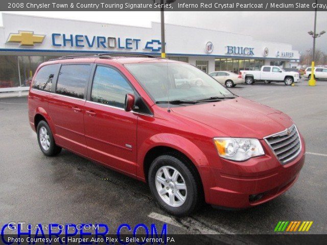 2008 Chrysler Town & Country Touring Signature Series in Inferno Red Crystal Pearlcoat