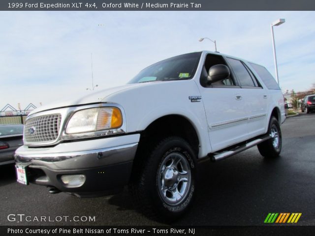 1999 Ford Expedition XLT 4x4 in Oxford White