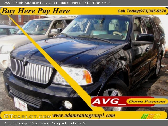 2004 Lincoln Navigator Luxury 4x4 in Black Clearcoat