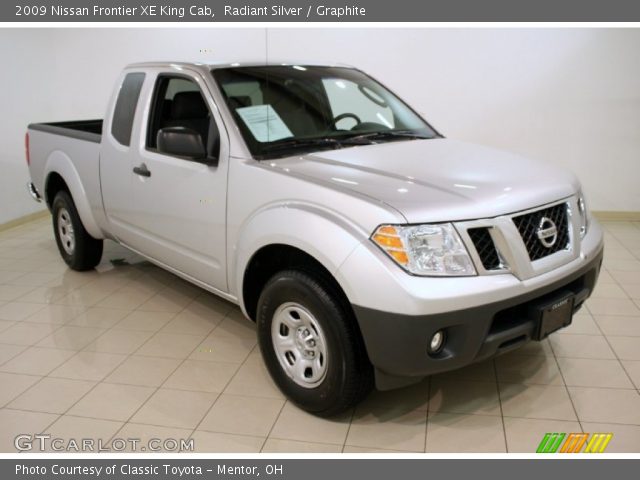 2009 Nissan Frontier XE King Cab in Radiant Silver
